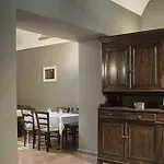 Podere Don Peppe 1884 カントリーハウス マッサ・ルブレンセ